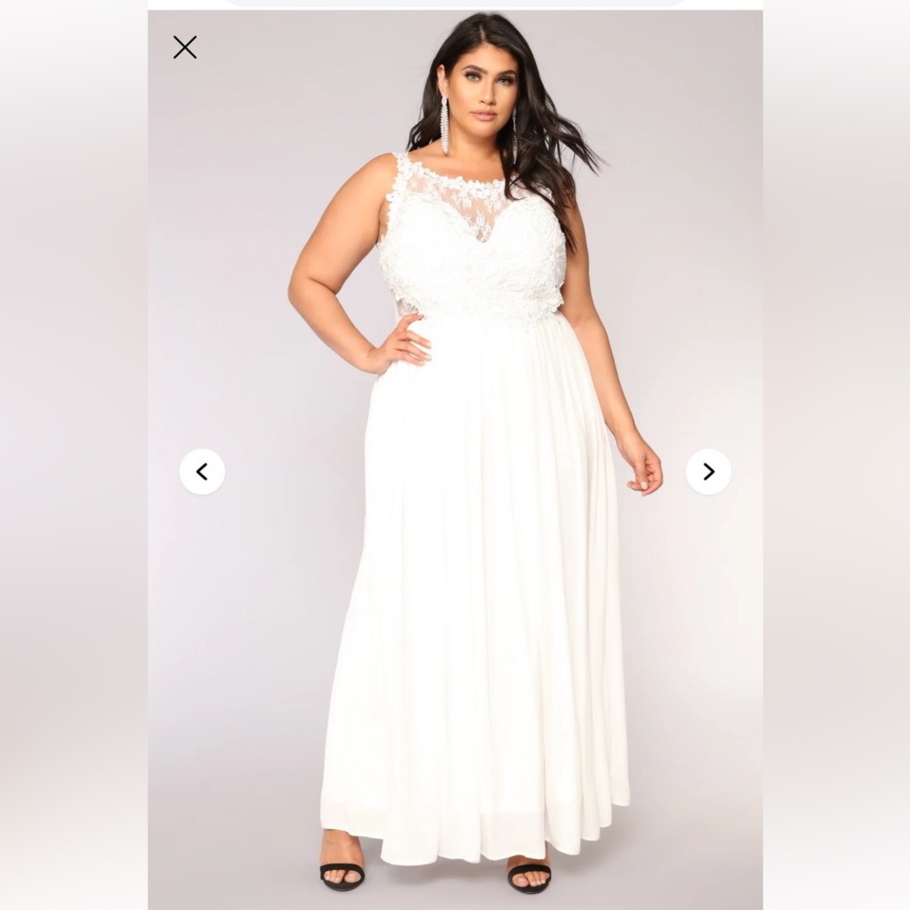 Beautiful Fashion nova dress - Picture 10 of 16